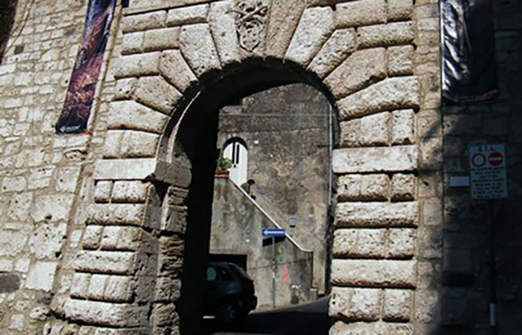 anagni porta santa maria