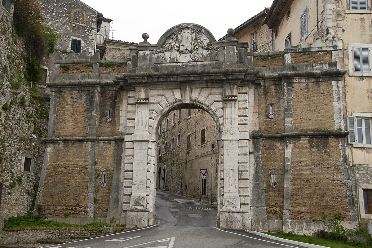 Porta Romana